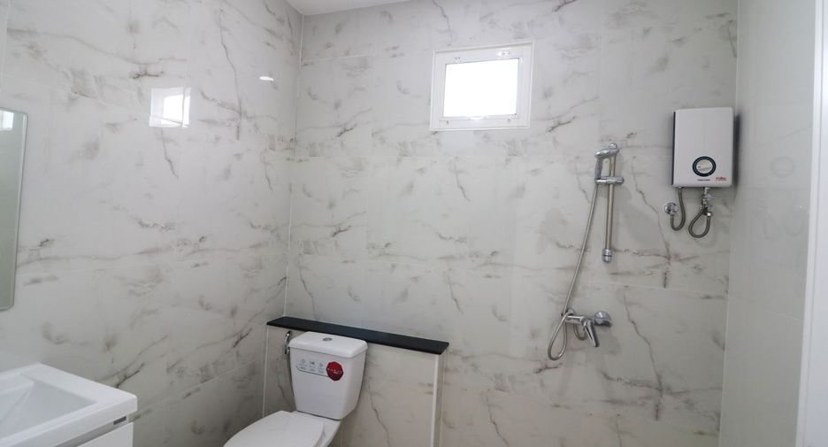 For sale 4 bedrooms house in Chum Phae, Khon Kaen