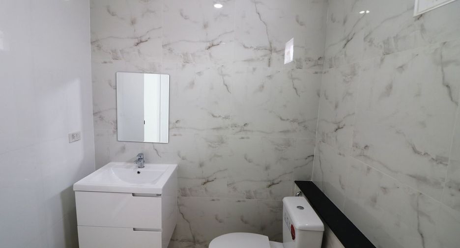 For sale 4 bedrooms house in Chum Phae, Khon Kaen