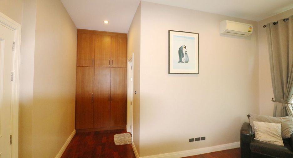 For sale 3 bed house in Mueang Udon Thani, Udon Thani