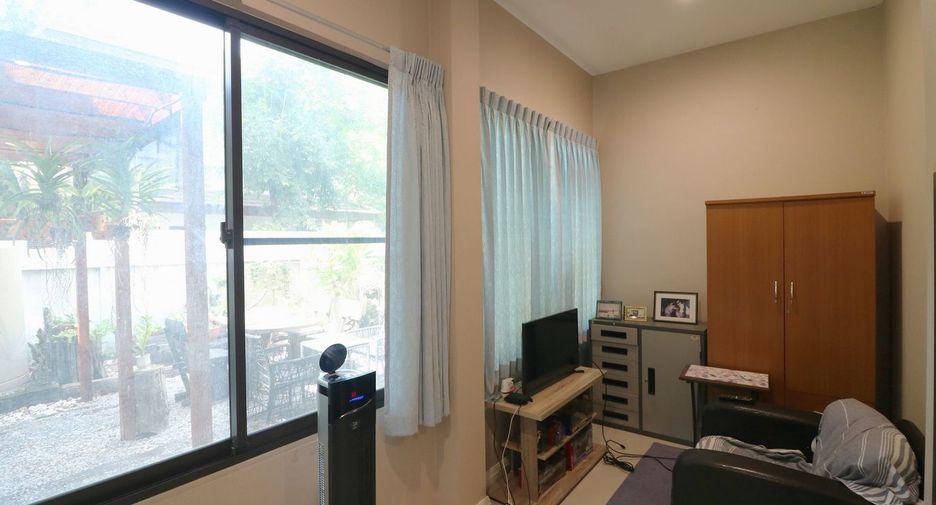 For sale 3 bed house in Mueang Udon Thani, Udon Thani