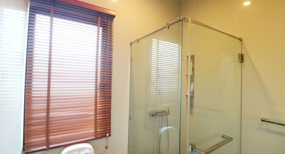 For sale 3 bed house in Mueang Udon Thani, Udon Thani