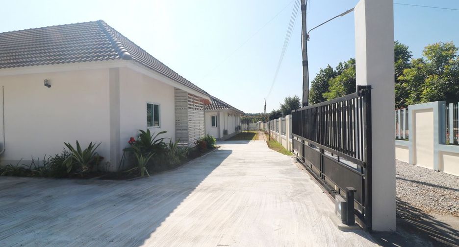 For sale 4 bed house in Mueang Udon Thani, Udon Thani