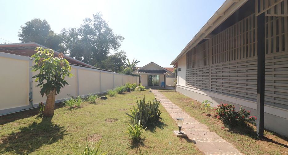 For sale 4 bed house in Mueang Udon Thani, Udon Thani
