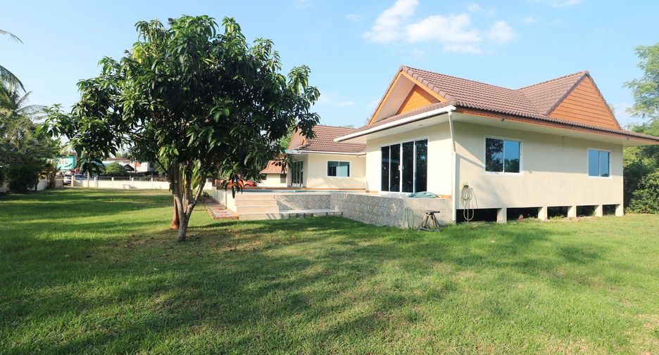 For sale 3 bed house in Nong Han, Udon Thani