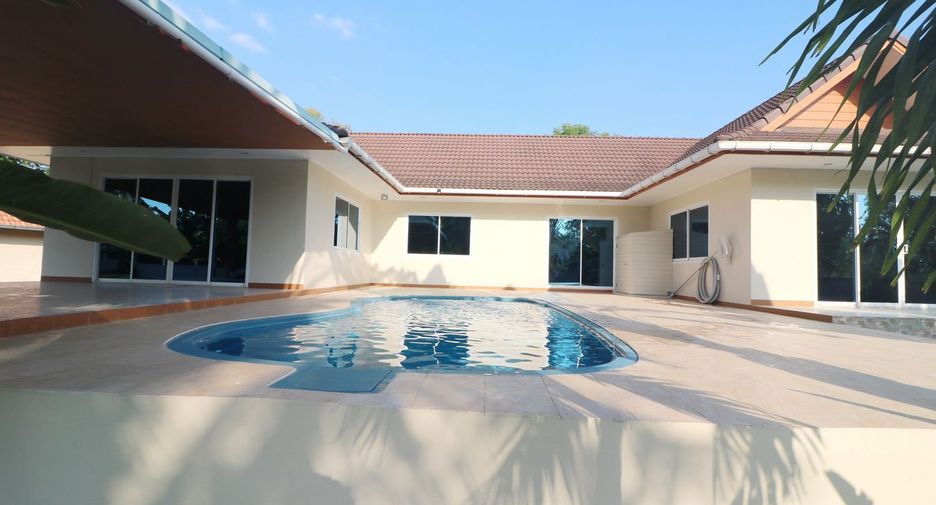 For sale 3 bed house in Nong Han, Udon Thani