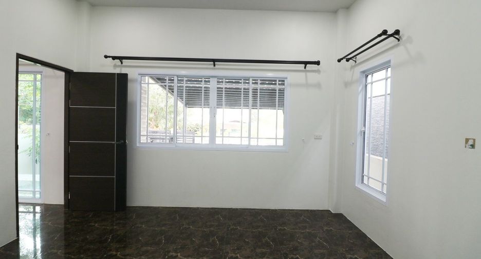 For sale 3 bed house in Mueang Udon Thani, Udon Thani