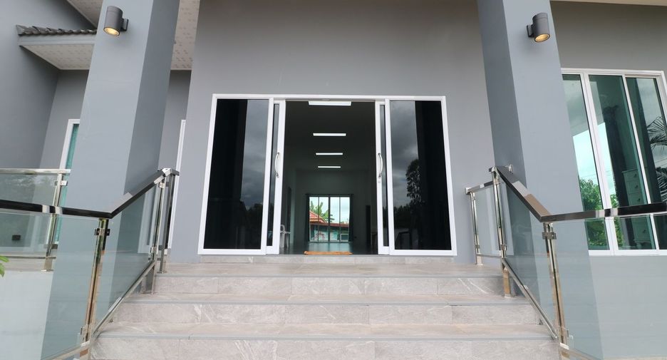 For sale 3 bed house in Mueang Udon Thani, Udon Thani