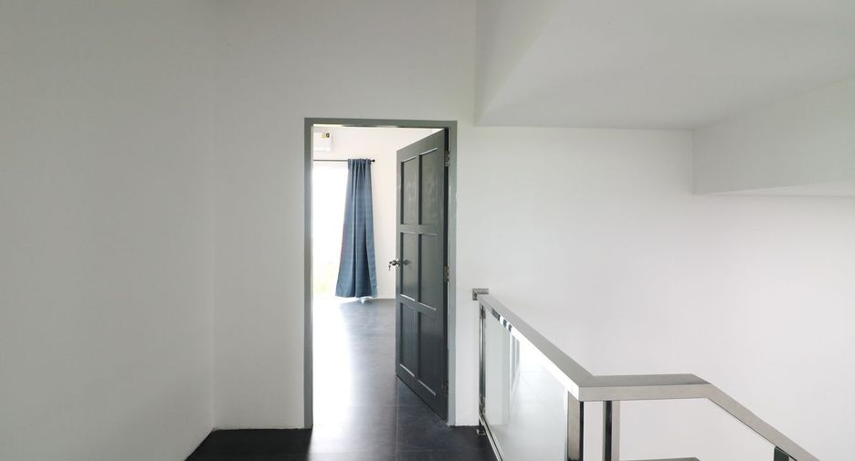 For sale 3 bed house in Mueang Udon Thani, Udon Thani