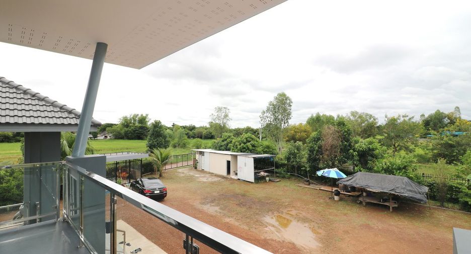 For sale 3 bed house in Mueang Udon Thani, Udon Thani
