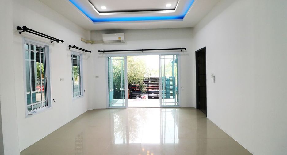 For sale 3 bed house in Mueang Udon Thani, Udon Thani