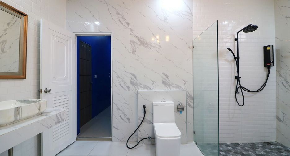 For sale 3 bed house in Mueang Udon Thani, Udon Thani