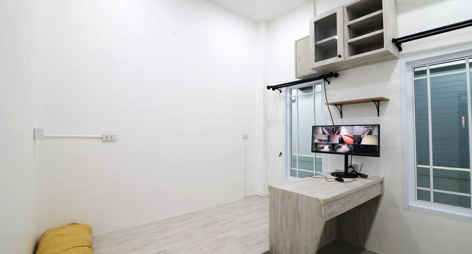 For sale 3 bed house in Mueang Udon Thani, Udon Thani