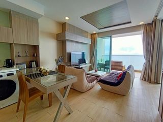 For rent and for sale 1 bed condo in Bang Lamung, Chonburi