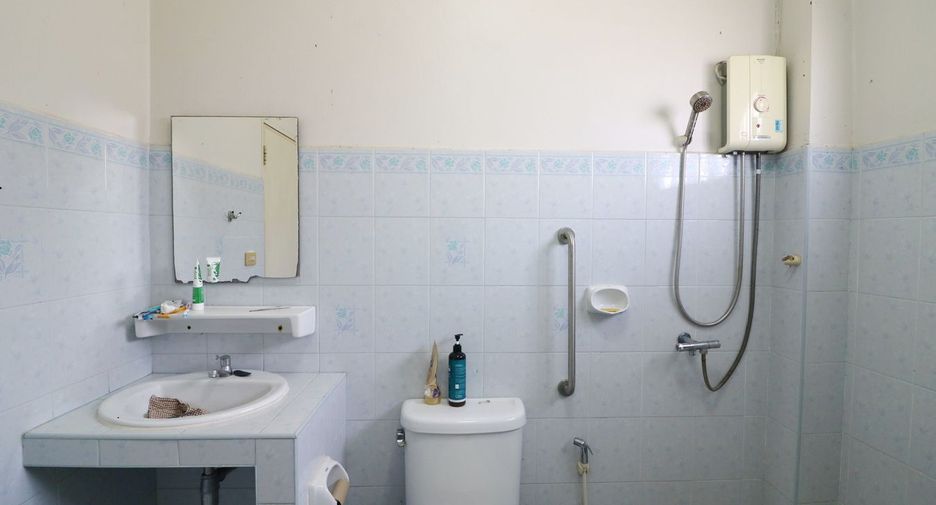For sale 3 bed house in Mueang Udon Thani, Udon Thani