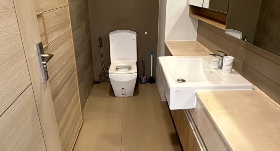 For rent 1 bed condo in Bang Lamung, Chonburi