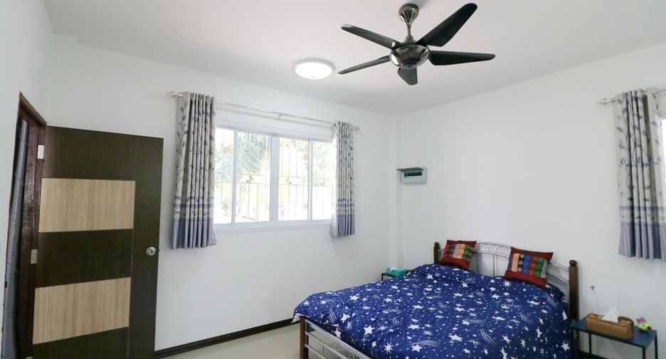 For sale 4 bed house in Mueang Udon Thani, Udon Thani