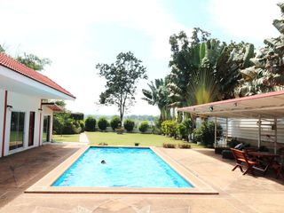 For sale 4 bedrooms house in Mueang Udon Thani, Udon Thani