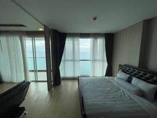 À louer et à vendre 1 chambre condo à Bang Lamung, Chonburi