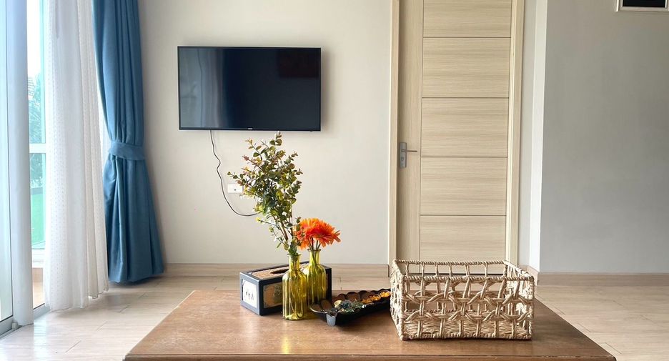 For sale 2 ベッドルーム condo in Bang Lamung, Chonburi