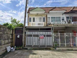 For sale 2 bed townhouse in Phutthamonthon, Nakhon Pathom