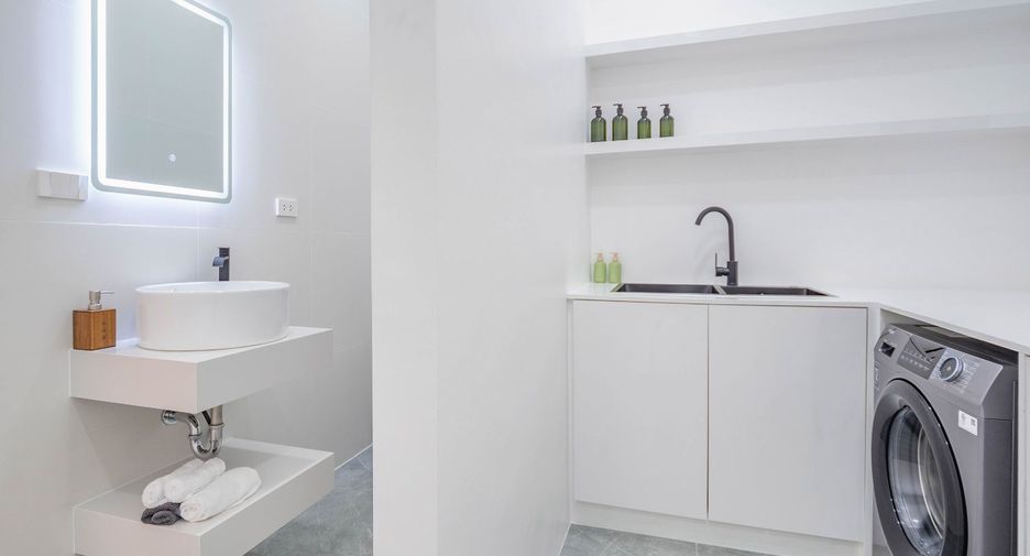 Villa zum Kauf mit 5 Zimmer in Suan Luang, Bangkok