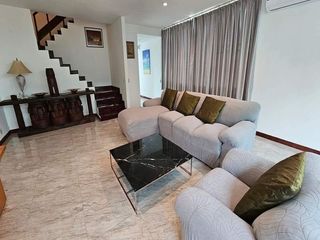 For rent 4 bed townhouse in Bang Lamung, Chonburi