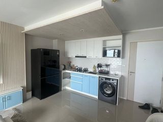 For rent and for sale 2 bed condo 