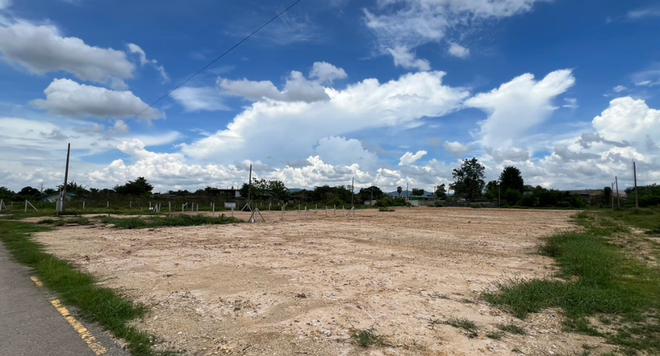 Terreno en venta en Mueang Lampang, Lampang