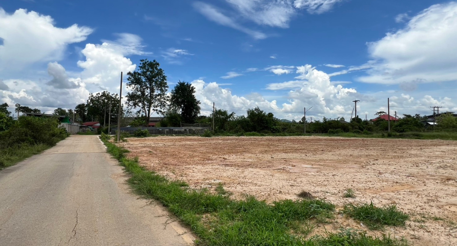Terreno en venta en Mueang Lampang, Lampang