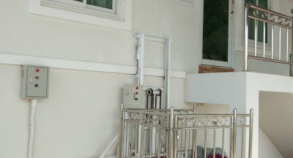 For sale 4 bedrooms house in San Sai, Chiang Mai