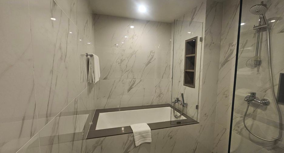 Wohnung zur Miete mit 2 Zimmer in Huai Khwang, Bangkok