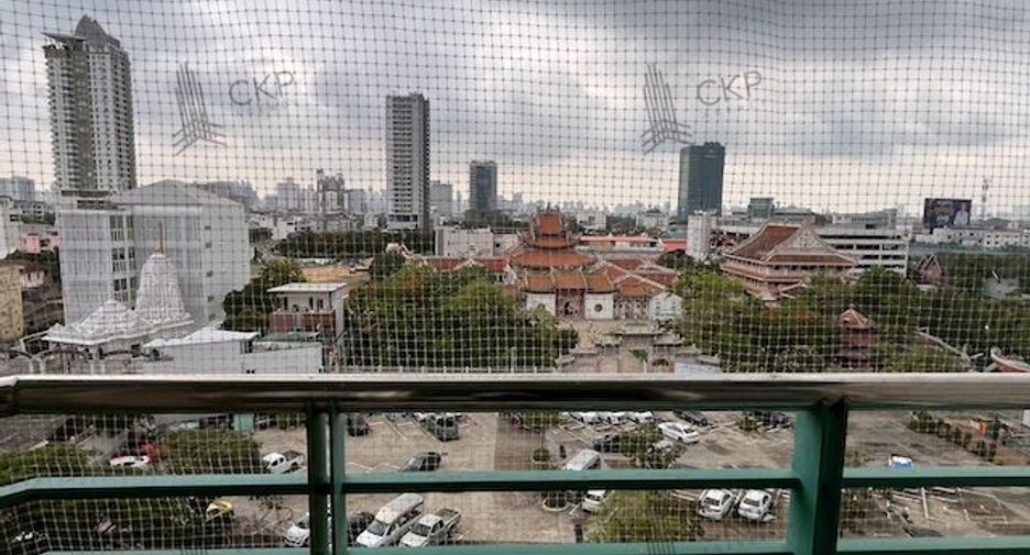 For sale 2 bedrooms condo in Yan Nawa, Bangkok