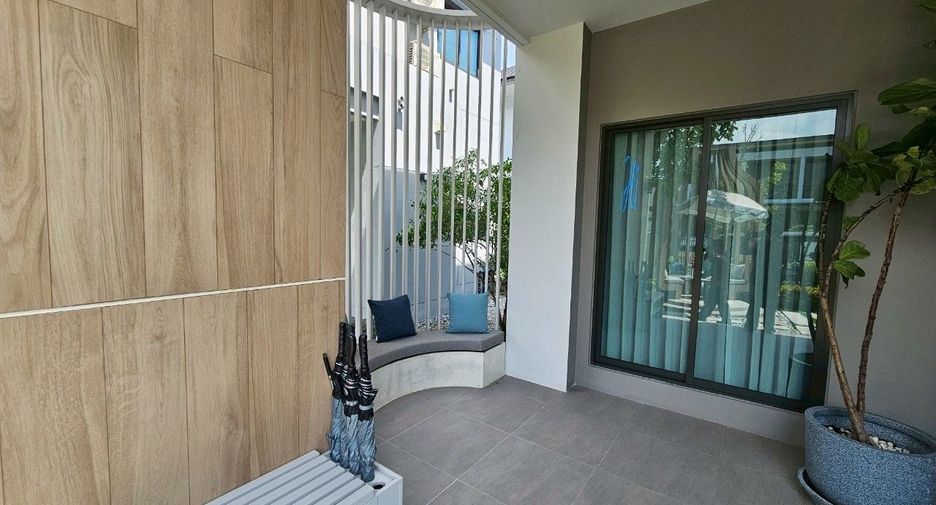 For sale 4 bedrooms house in Bang Phli, Samut Prakan