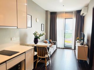 For rent and for sale 1 bed condo in Watthana, Bangkok