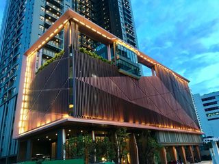 For rent and for sale 1 bed condo in Watthana, Bangkok