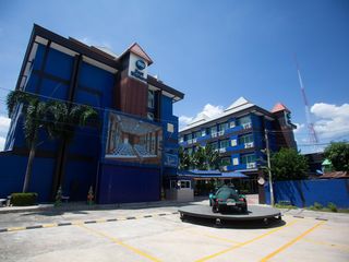 For sale 79 Beds hotel in Mueang Buriram, Buriram