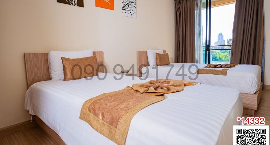 For rent 1 bed serviced apartment in Watthana, Bangkok