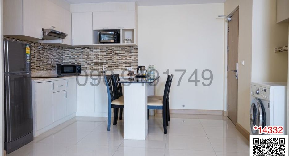 For rent 1 bed serviced apartment in Watthana, Bangkok