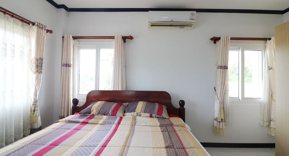 For sale 5 bed house in Mueang Udon Thani, Udon Thani