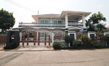 For sale 4 Beds house in Mueang Udon Thani, Udon Thani