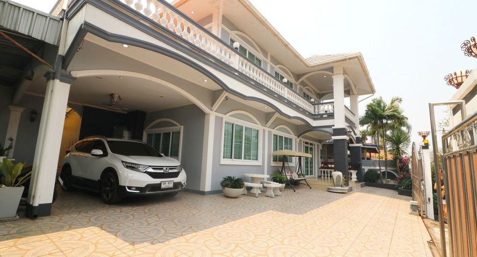 For sale 4 bed house in Mueang Udon Thani, Udon Thani