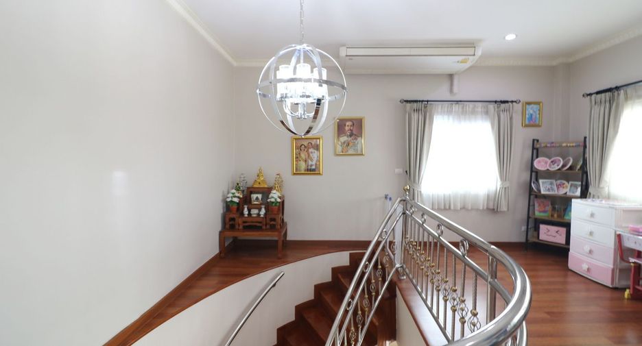 For sale 4 bed house in Mueang Udon Thani, Udon Thani