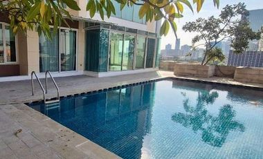 For rent 3 bedrooms condo in Sathon, Bangkok