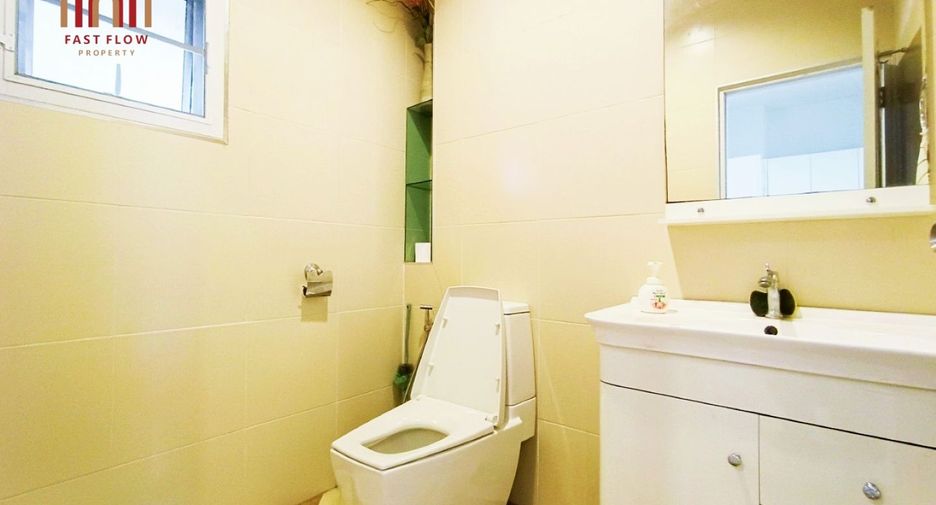 For sale 40 bedrooms apartment in Don Mueang, Bangkok