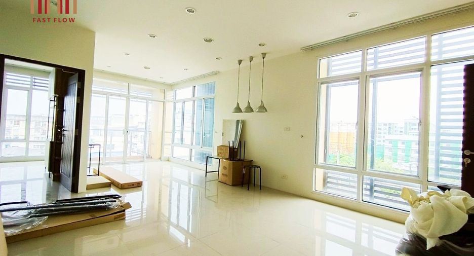 For sale 40 bedrooms apartment in Don Mueang, Bangkok