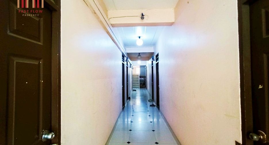 For sale 40 bedrooms apartment in Don Mueang, Bangkok