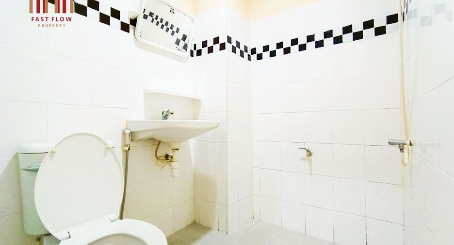 For sale 40 bedrooms apartment in Don Mueang, Bangkok