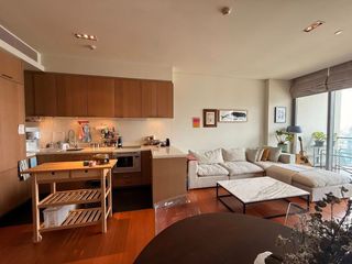 Condo en alquiler de 2 habitaciones en Sathon, Bangkok