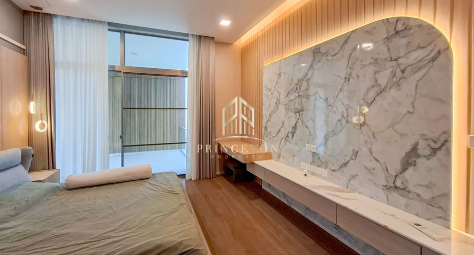 For rent and for sale 4 bedrooms house in Saphan Sung, Bangkok