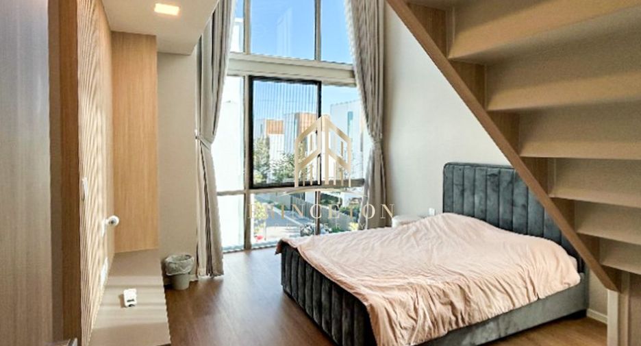 For rent and for sale 4 bedrooms house in Saphan Sung, Bangkok